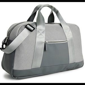 NWOT DSW Grey Mesh Weekender Duffle Bag